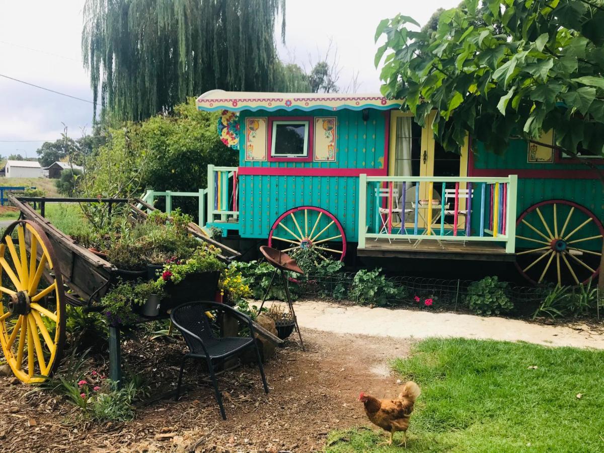 The Gypsy Rose Wagon Apartment Балингъп Екстериор снимка